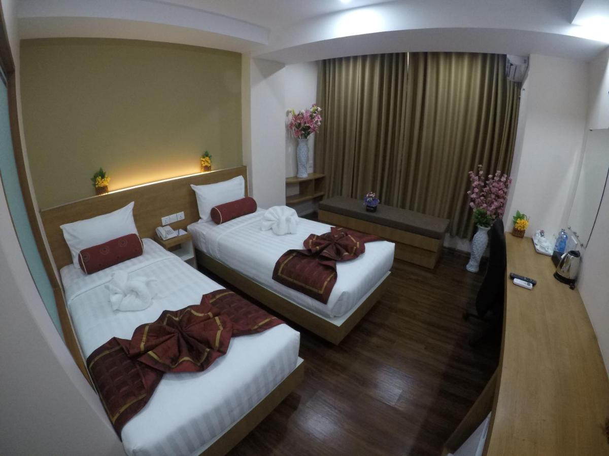 Yangon Hotel 57 Bagian luar foto