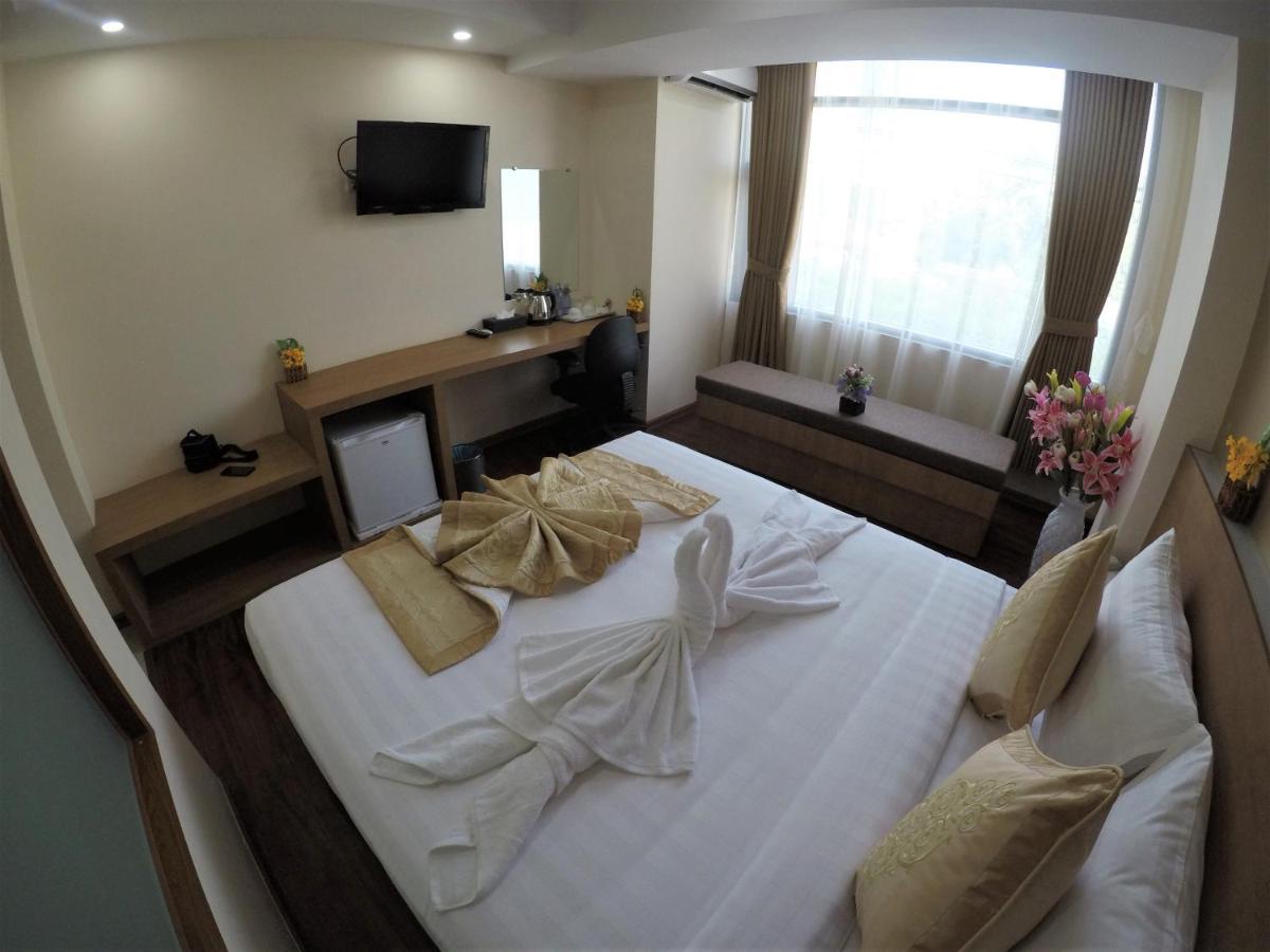 Yangon Hotel 57 Bagian luar foto